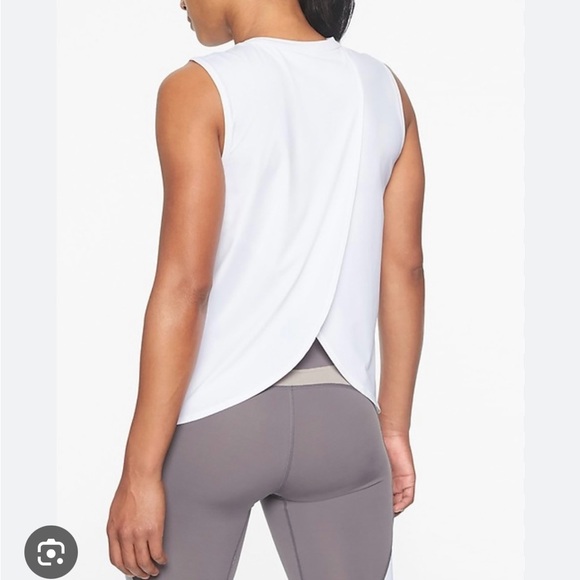 Athleta Sunlover UPF Split Back, Sleeveless Tulip Top Size Small, like NEW! - Picture 1 of 9
